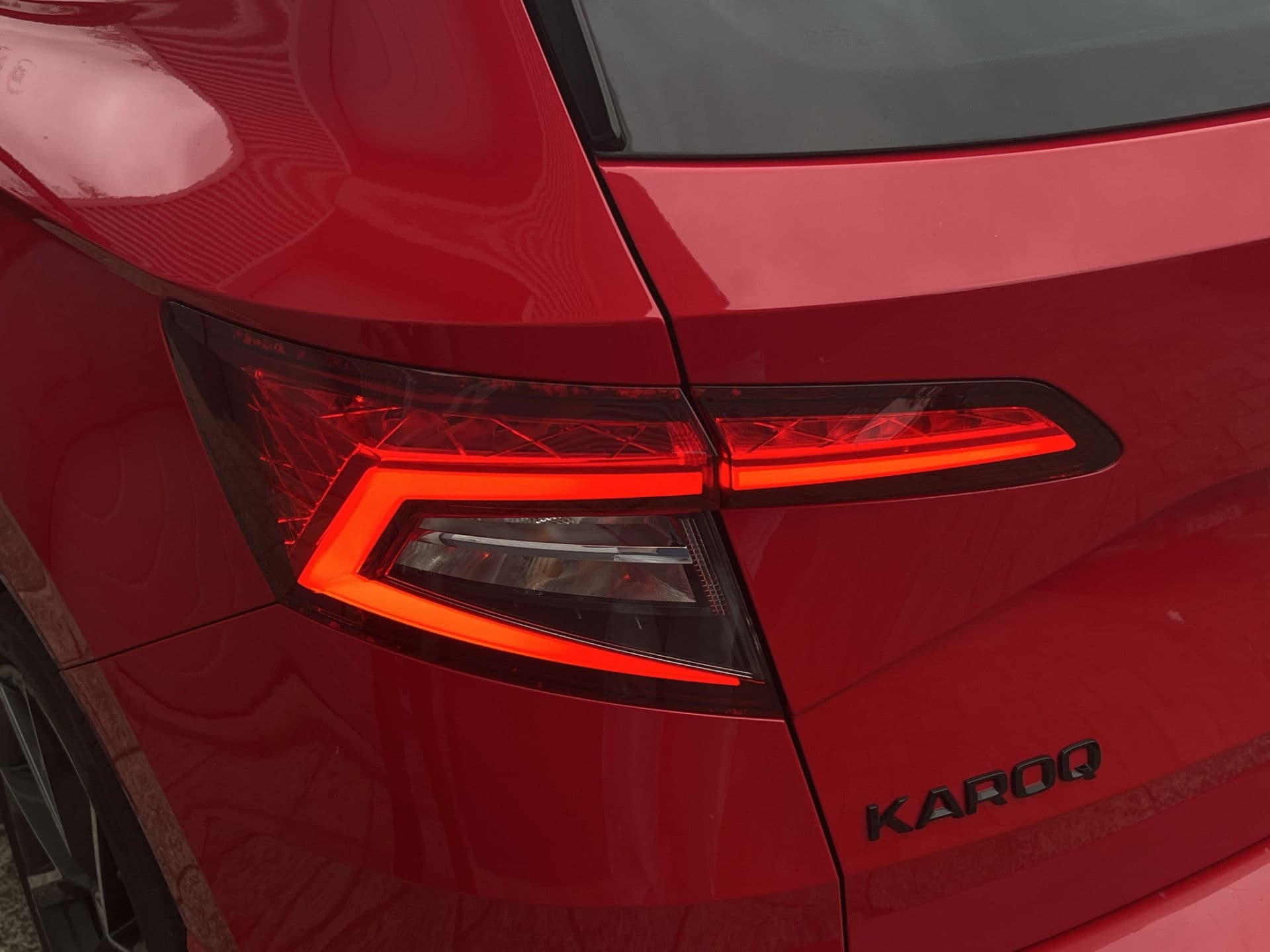 Škoda Karoq 1.5 TSI ACT Sportline Business | Pano | Adaptive | Trekhaak | Canton | Dodehoek det. | thumbnail 22