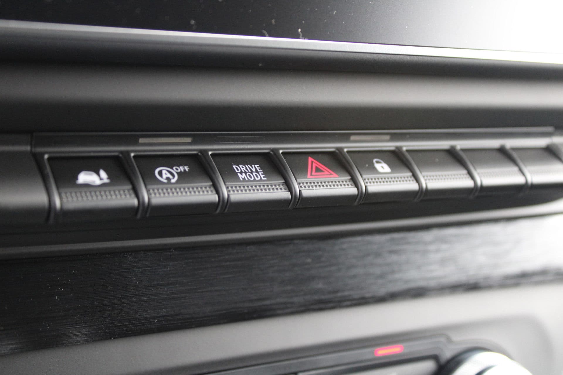 Renault Trafic 2.0 Blue dCi 150pk T30 L2H1 Advance - Achteruitrijcamera - Carplay - Android - Allseason - Trekhaak - Rijklaar thumbnail 21