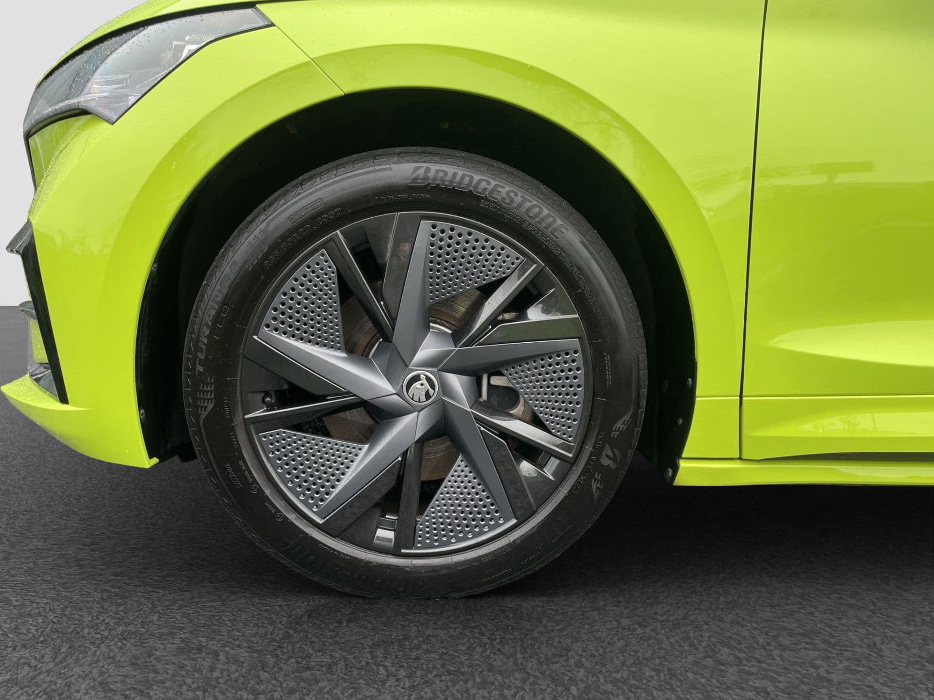 Škoda ENYAQ Coupé iV 80 RS | PANO | HUD | Dhoek | Stuur-Stoelverw | Keyless thumbnail 7