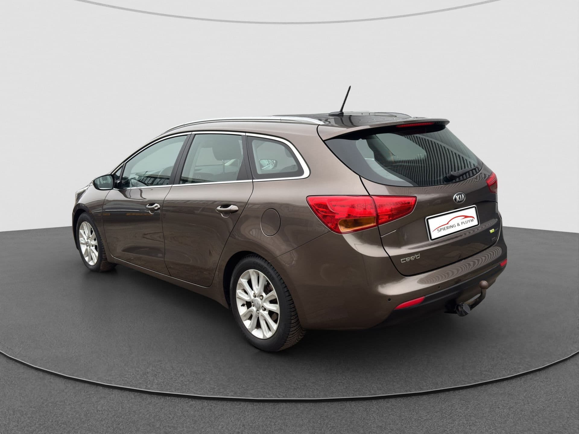Kia Cee'd Sportswagon 1.6 GDI Plus Pack | Navi | Trekhaak | APK 2-27 | NAP thumbnail 21