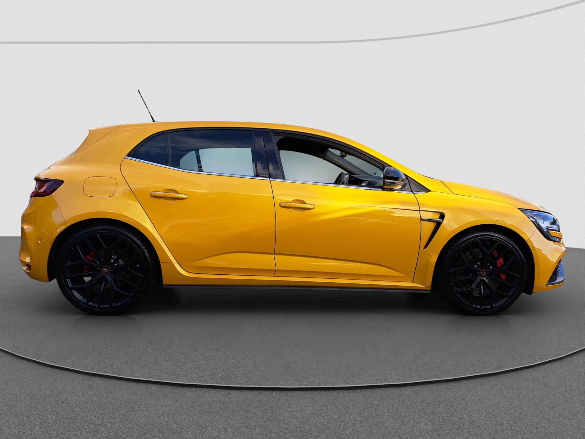 Renault Mégane 1.8 TCe 300 RS Trophy | Stage 1 | Recaro Stoel | Oliekoeler | Brembo Remmen thumbnail 2