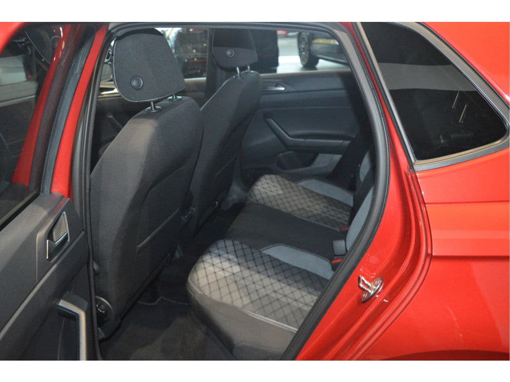 Volkswagen Polo 1.0 TSI 2X R-Line keyless cruise carplay led pdc camera !! thumbnail 23