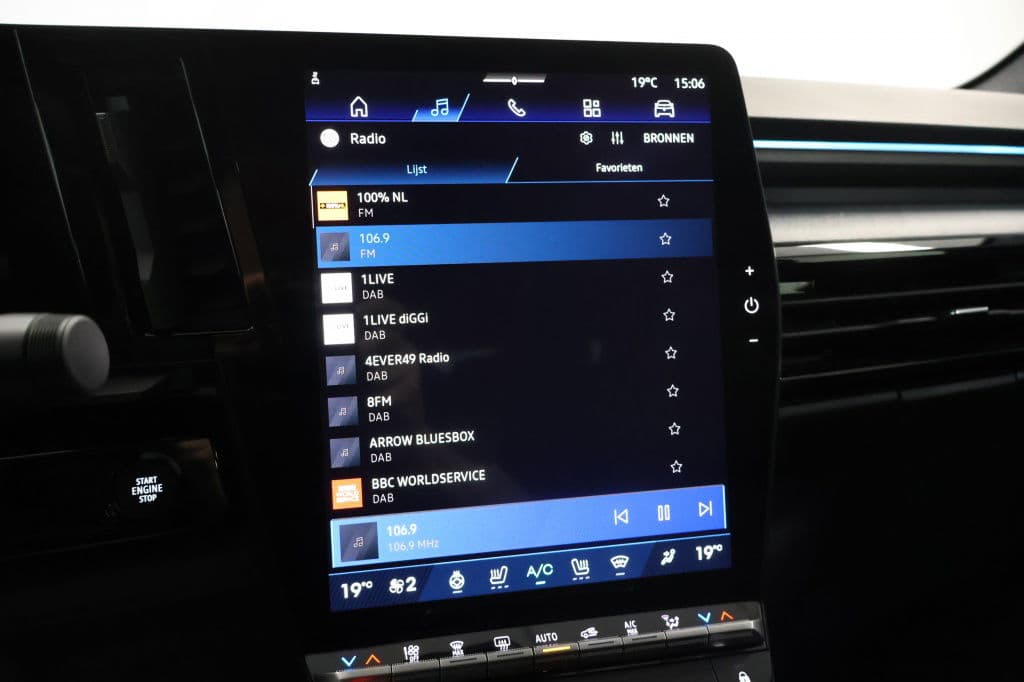 Renault Rafale 1.2 E-Tech full hybrid 200 esprit Alpine thumbnail 28