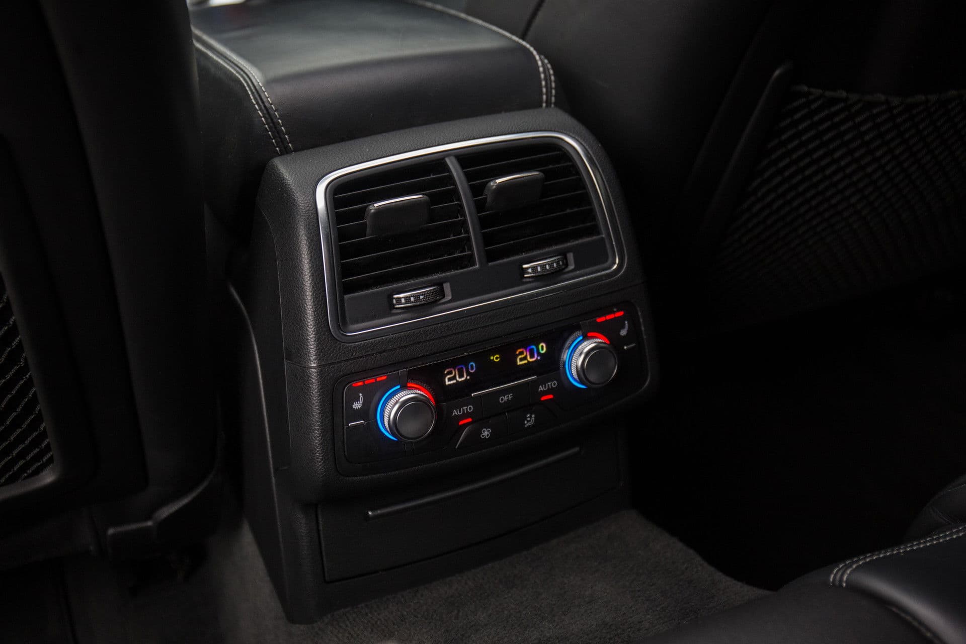 Audi RS6 Avant 4.0 TFSI Quattro Performance , Milltek, Keramisch, Panoramadak, Carbon, Nachtzicht, Vol! thumbnail 35