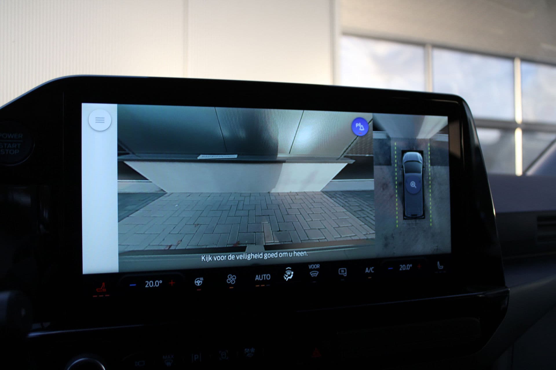 Ford Transit Custom 320 2.5 PHEV L1H1 Sport DC 232pk - 2x Schuif - 360 Camera - ACC - Keyless - Stoel/Stuurverwarming - Blindspot - Incl BPM - Rijklaar thumbnail 28