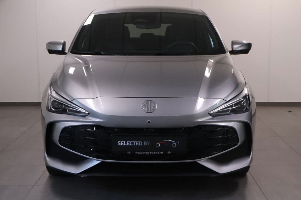 MG MG3 Hybrid+ 1.5 Hybrid+ Luxury thumbnail 2