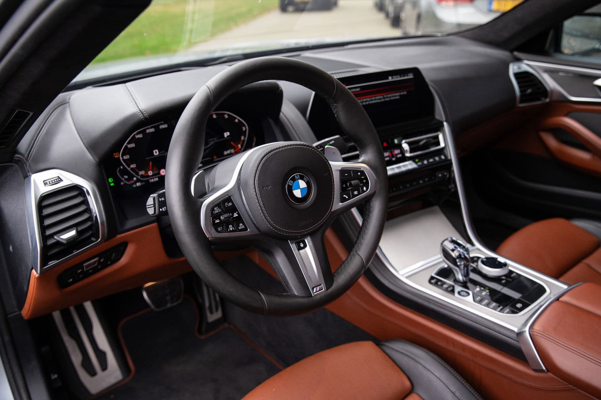 BMW 8 Serie Gran Coupé M850i xDrive High Executive 531pk , Digital-Key, Achterwielbesturing, Panoramadak, Harman/Kardon, thumbnail 3