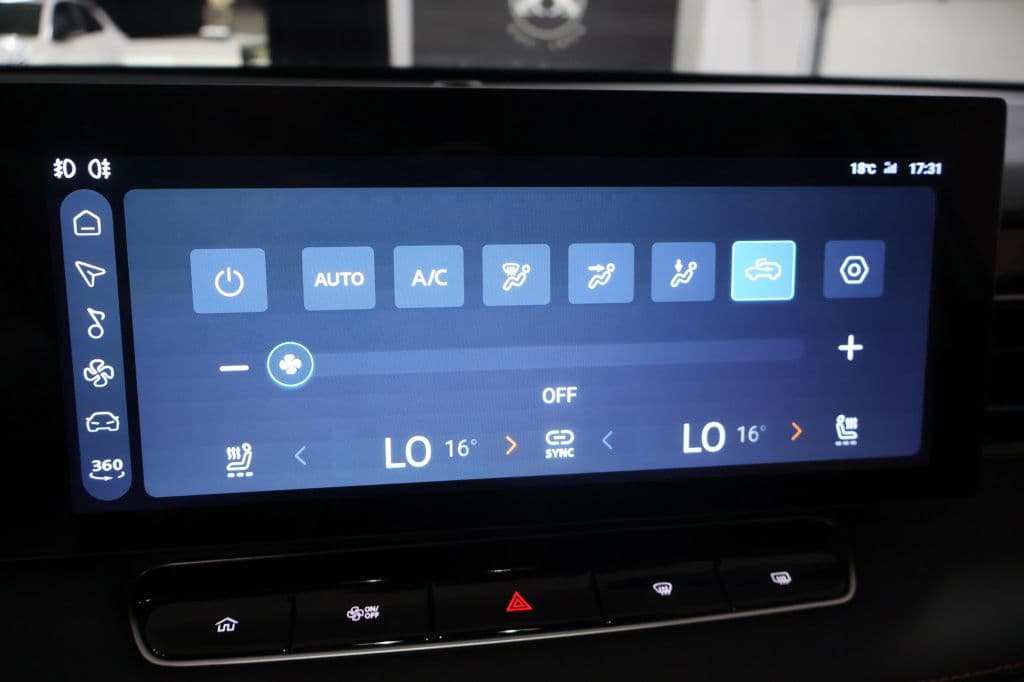 MG HS 1.5 PHEV Luxury | Plug-in | €4.000 Voordeel thumbnail 23