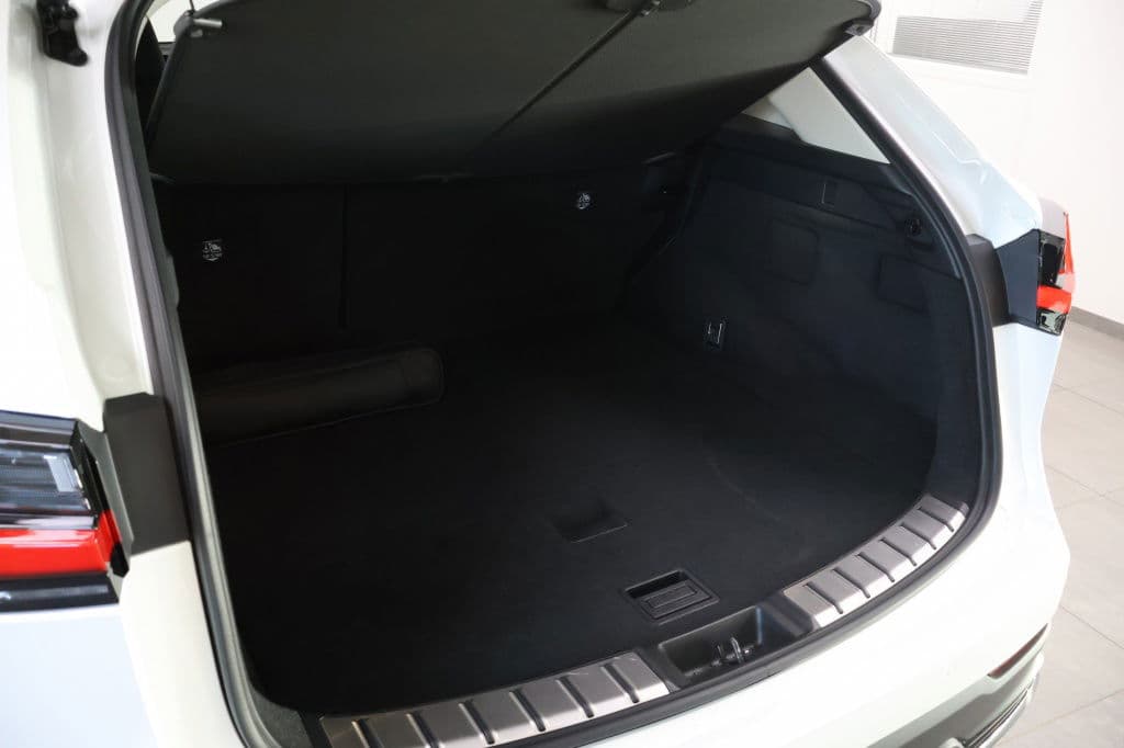 Lexus NX 450h+ AWD Luxury Line | Explorer Pack thumbnail 29