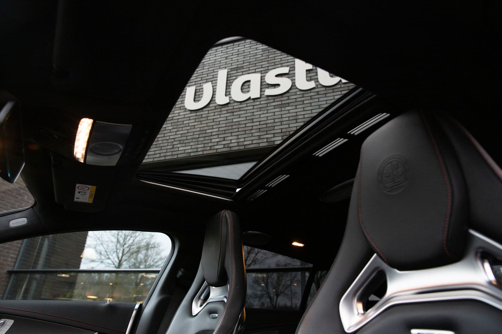 Mercedes-Benz AMG GT 4-Door Coupe AMG 63 S 4MATIC+ Edition 1 , 4-wielbesturing, Panoramadak, Burmester, HUD, 640PK thumbnail 3