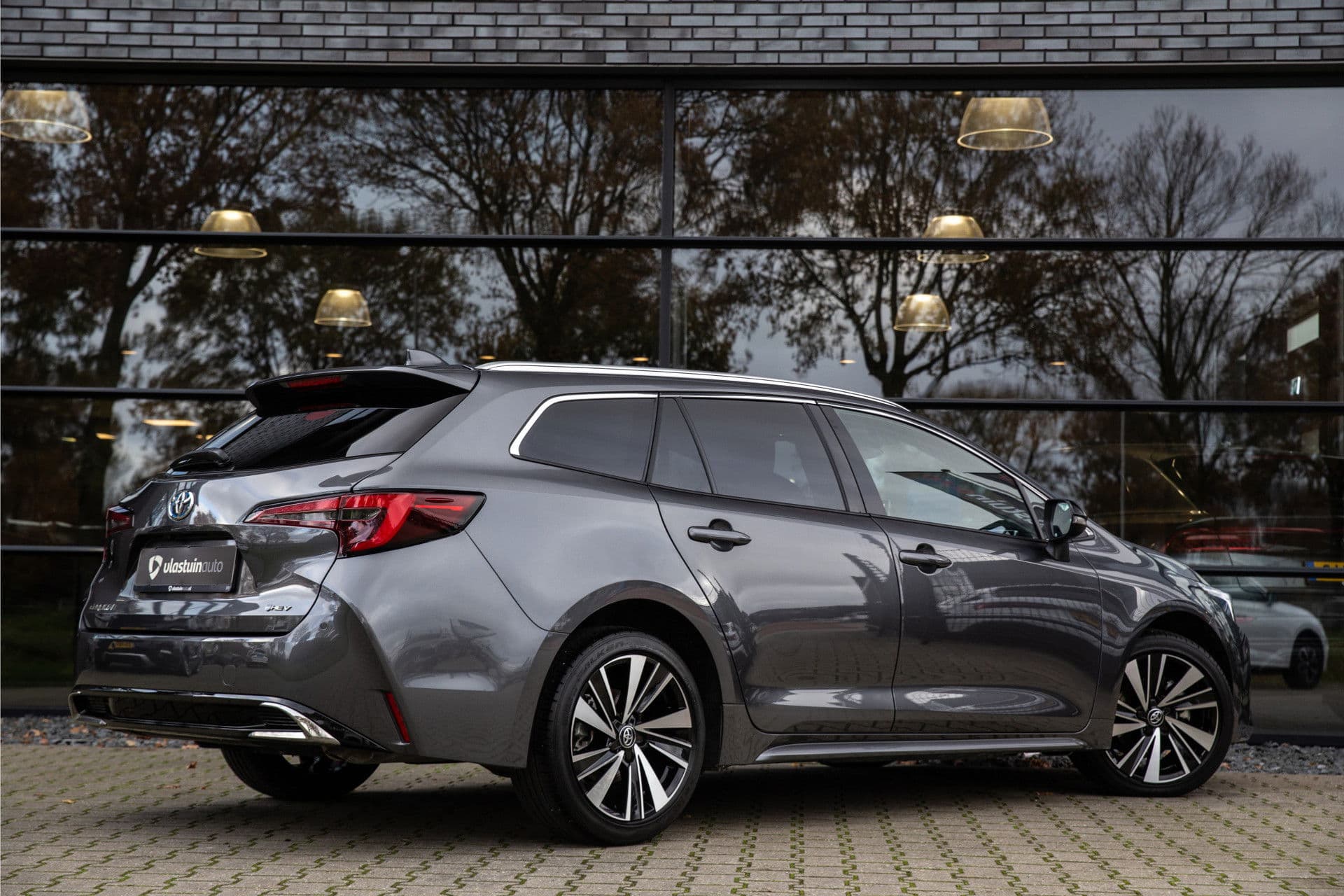 Toyota Corolla Touring Sports 1.8 Hybrid First Edition , Adap. cruise, Carplay, thumbnail 2