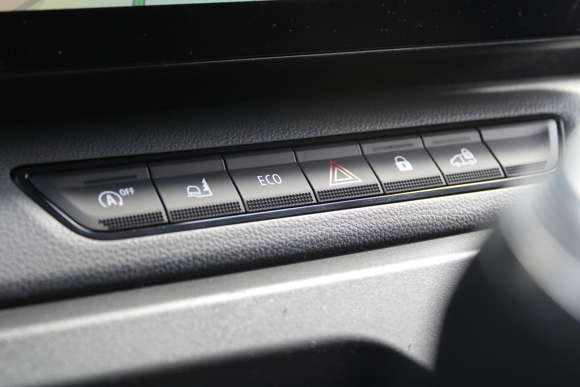 Renault Master T35 2.0 dCi 170pk L2H2 Extra - Navigatie - Camera - 270 gr deuren - Parkeersensoren - Draadloos laden - Rijklaar thumbnail 30