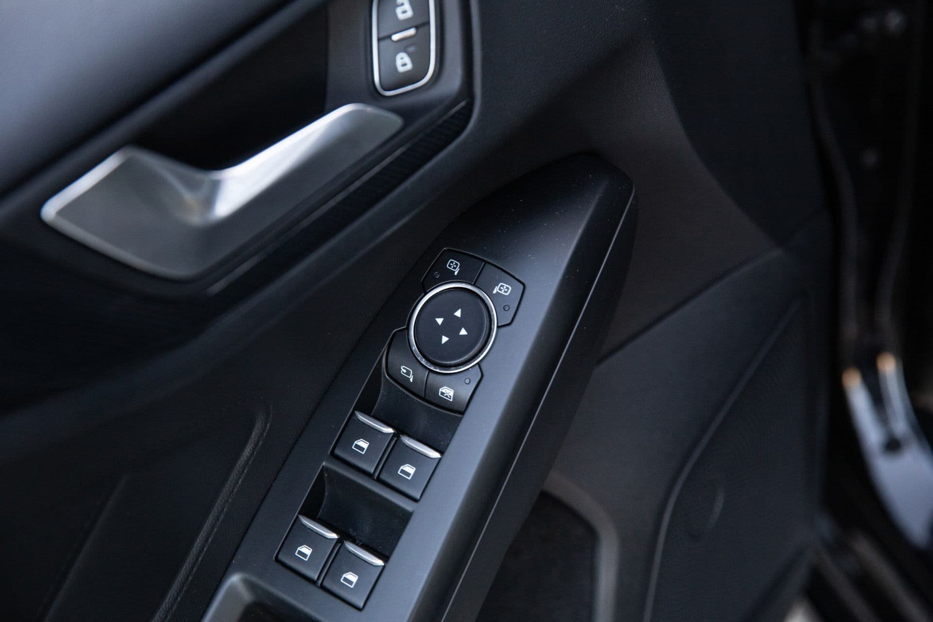 Ford Focus 1.0 EcoBoost ST Line Business , Cruise control, NL-auto, Navi thumbnail 18