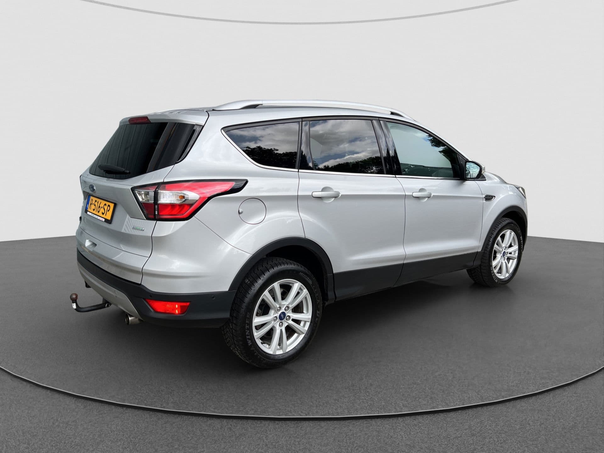 Ford Kuga 1.5 Titanium | Trekhaak | Cruise | Navi thumbnail 6