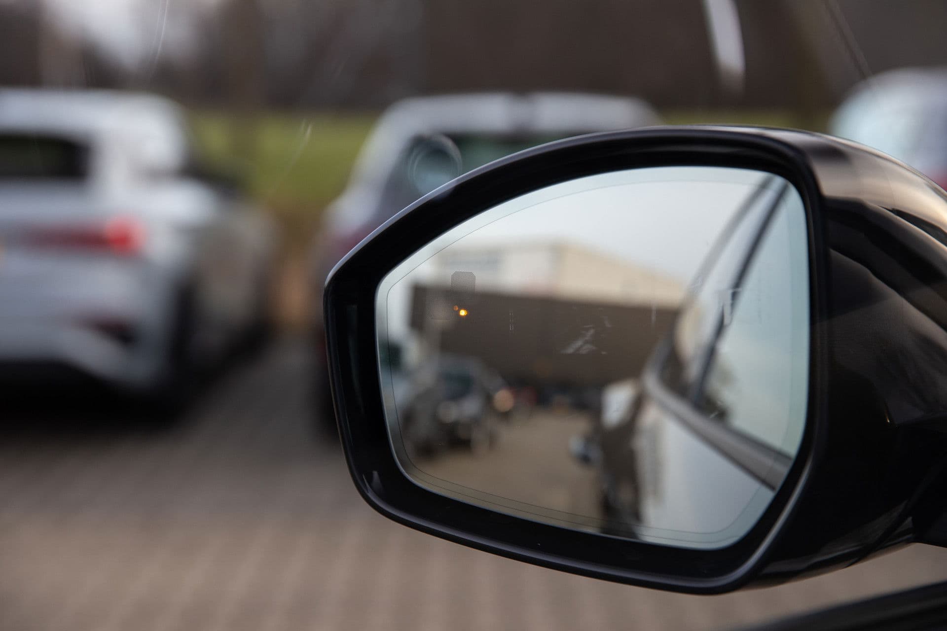 Jaguar E-Pace 1.5 P300e AWD R-Dynamic SE , Panoramadak, Leer, Carplay, thumbnail 27