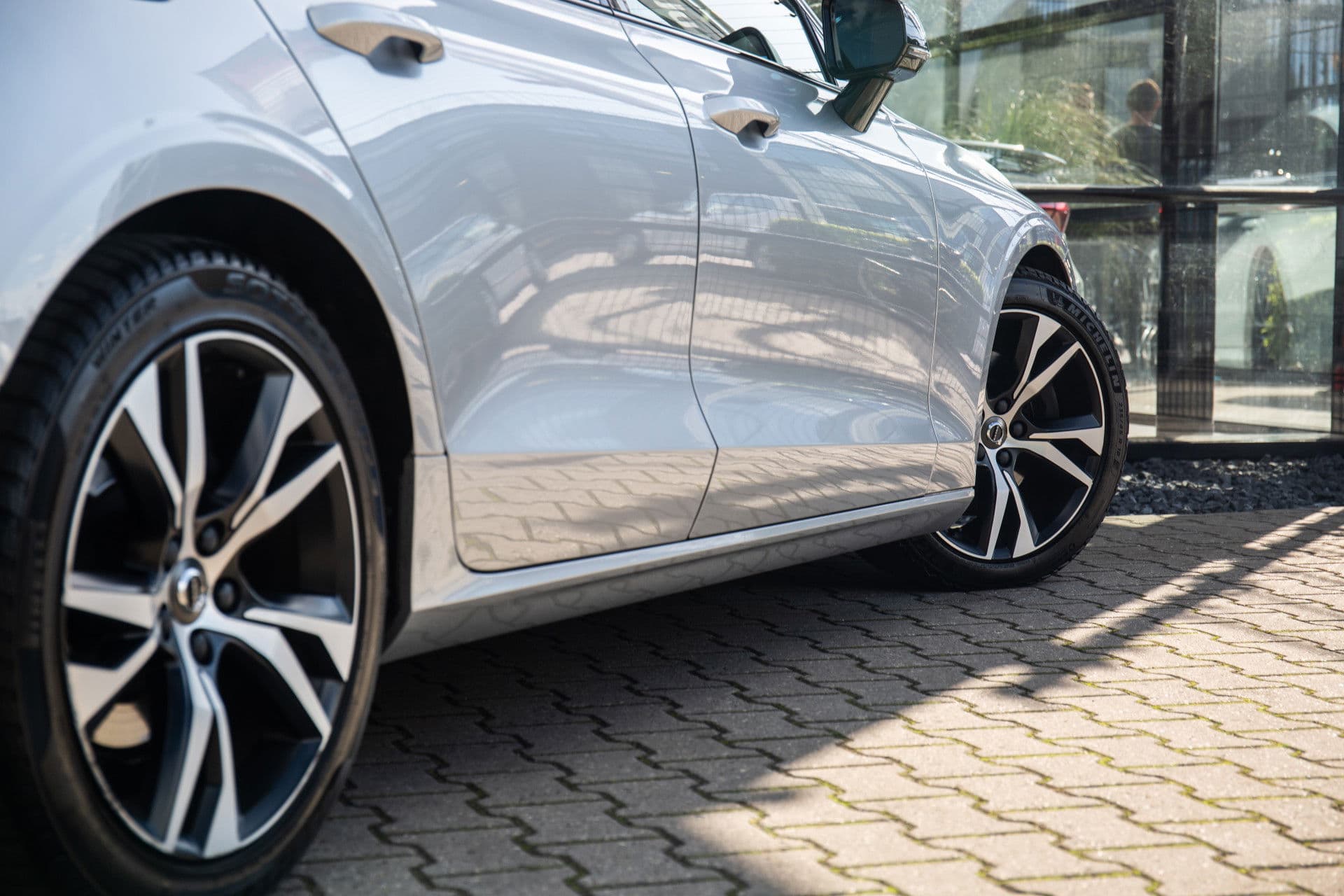 Volvo V60 2.0 T4 R-Design , Panoramadak, Nappaleder, BTW, Memory, Trekhaak thumbnail 5