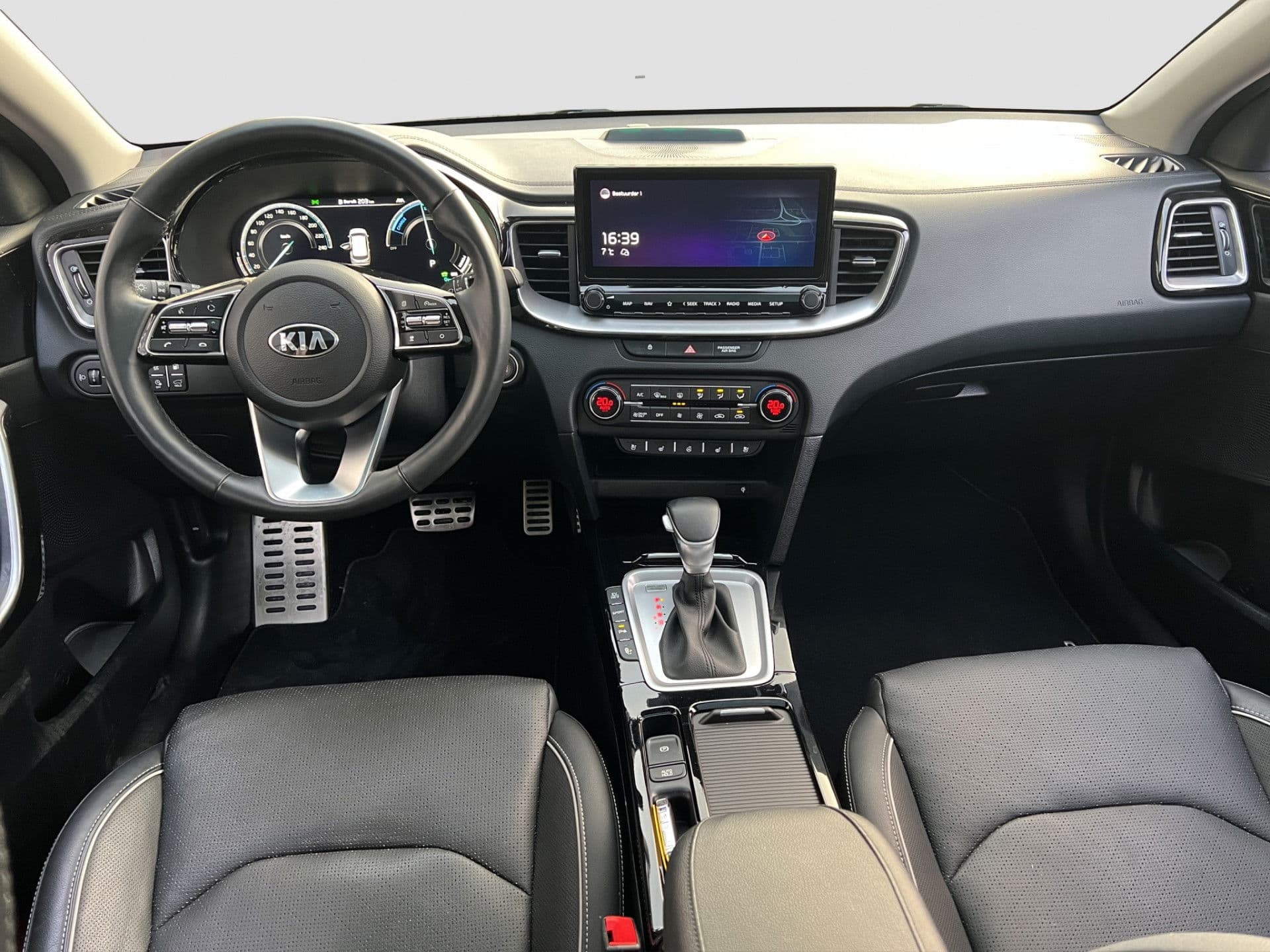 Kia Ceed Sportswagon 1.6 GDI PHEV ExecutiveLine | Panorama | Leder | Camera thumbnail 18