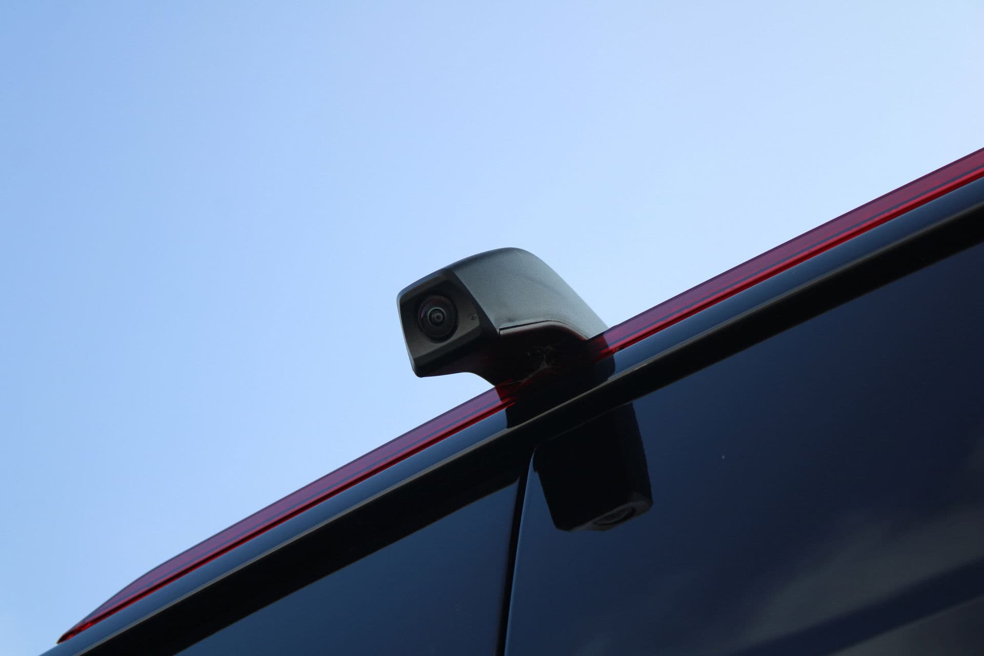 Volkswagen Crafter 35 2.0 TDI L3H3 177pk - Facelift - Navigatie - LED - Geveerde stoel - Virtual cockpit - Camera - Trekhaak - Stoelverwarming - Rijklaar thumbnail 45