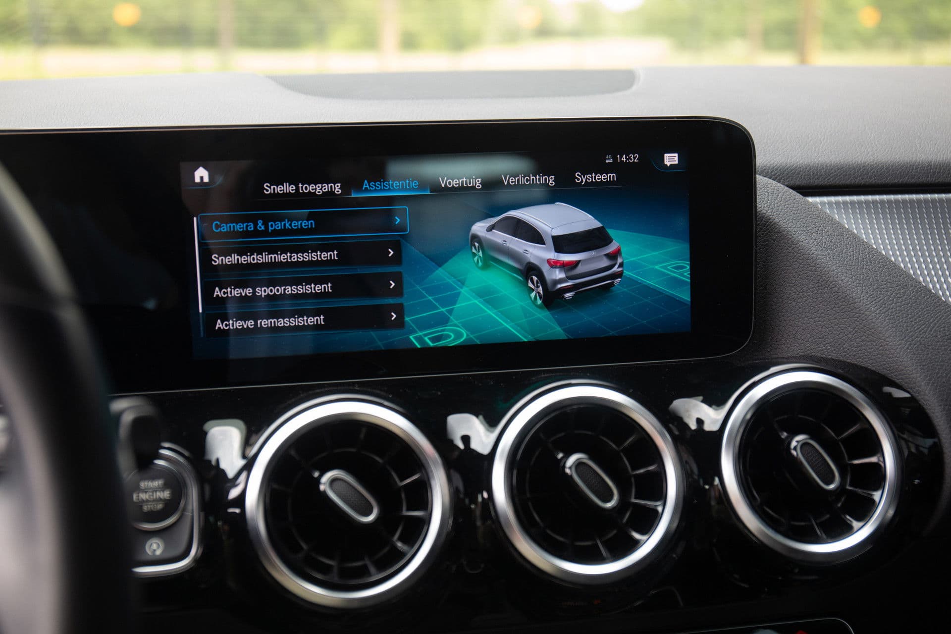 Mercedes-Benz GLA 200 AMG Line , Achteruitrijcamera, Stoelverwarming, Elek. achterklep thumbnail 16