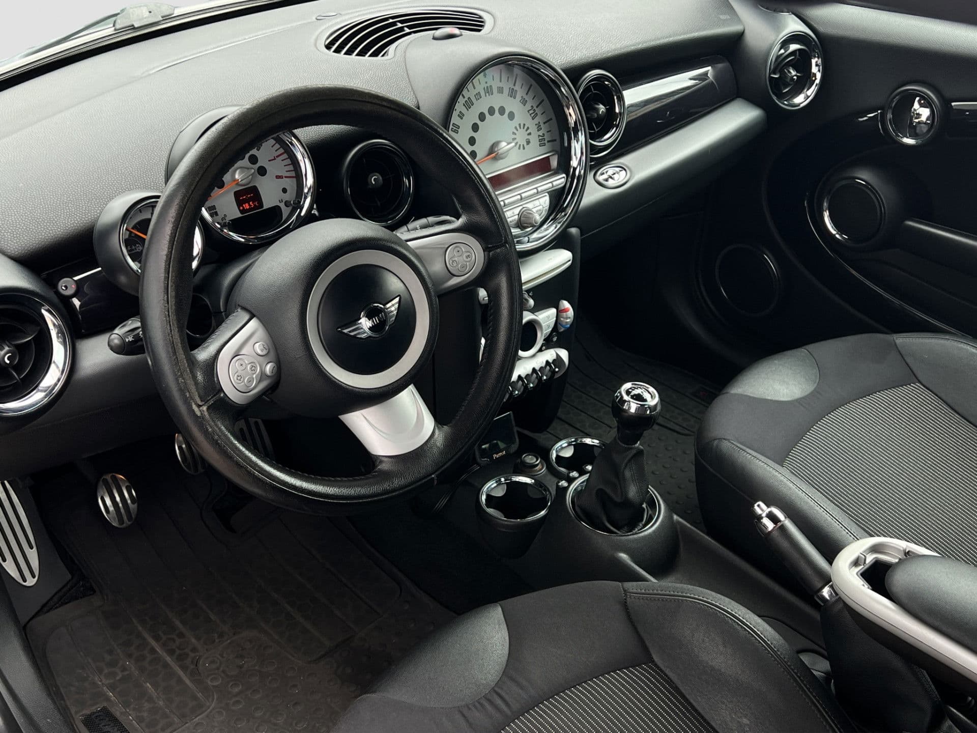 MINI Cabrio 1.6 Cooper S | 175 PK | Climate | Leder thumbnail 8