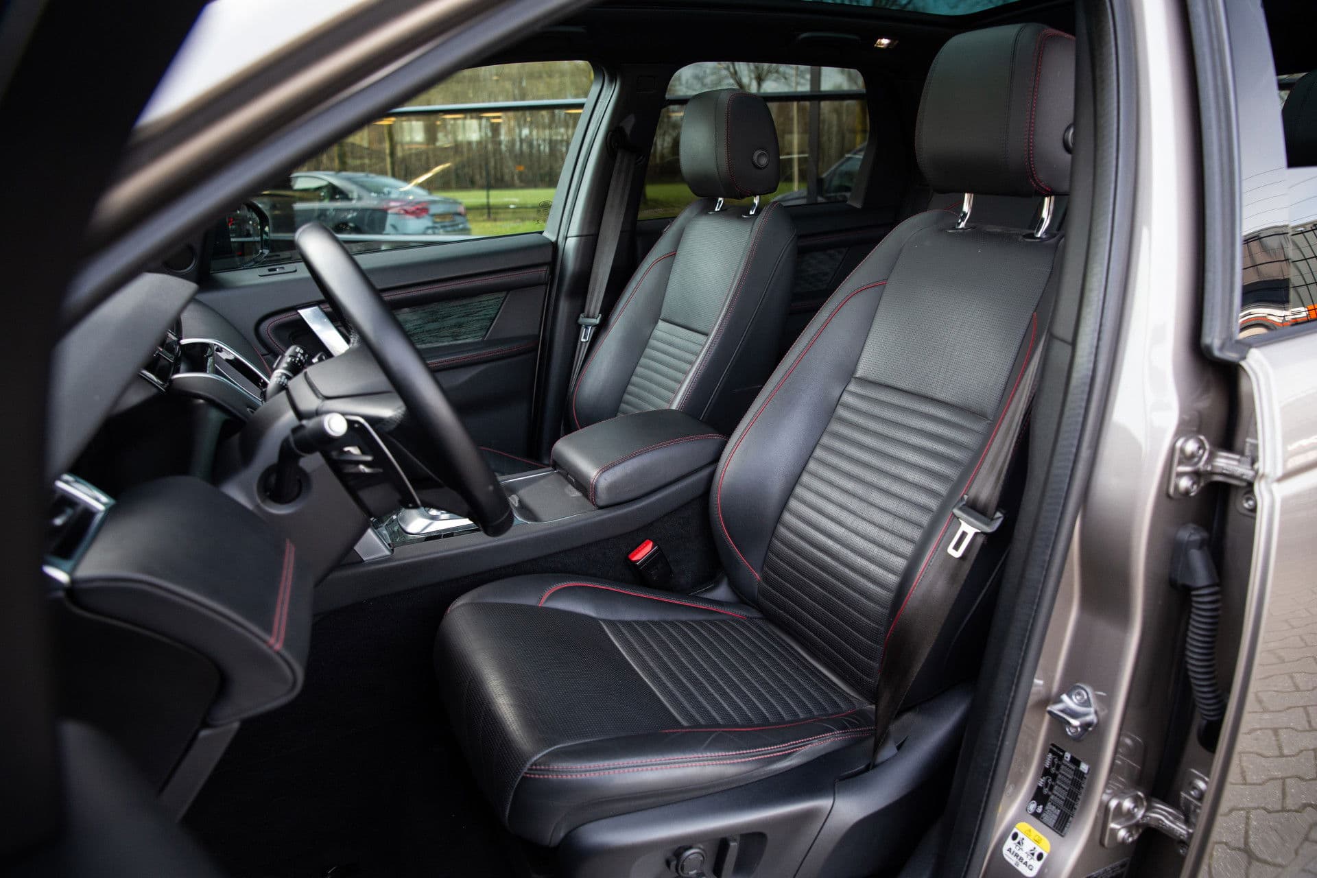 Land Rover Discovery Sport P300e 1.5 R-Dynamic HSE , Panoramadak, Trekhaak, Meridian, thumbnail 4