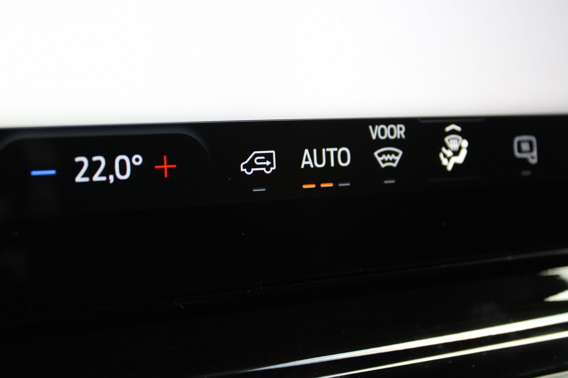 Ford Transit 350 2.0 TDCI L3H2 Trend 130pk Trend - Facelift - Xenon - Carplay - Android - Camera - Airbag Passagier - Rijklaar thumbnail 25