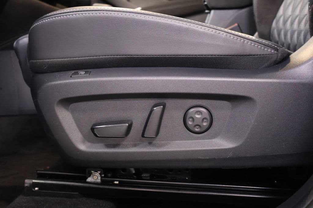 Nissan QASHQAI 1.3 MHEV X Tekna + | Pano | HUD thumbnail 8