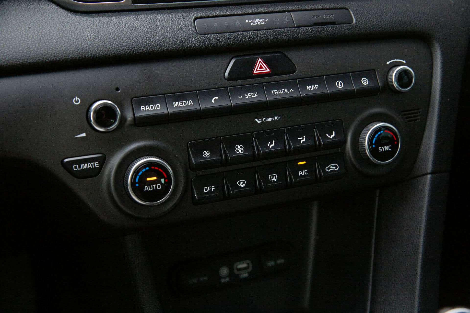 Kia Sportage 1.6 GDI DynamicLine , Achteruitrijcamera, Cruise control, thumbnail 13