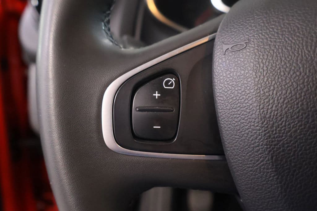 Renault Clio Estate 0.9 TCe Limited | Navi | PDC! thumbnail 10