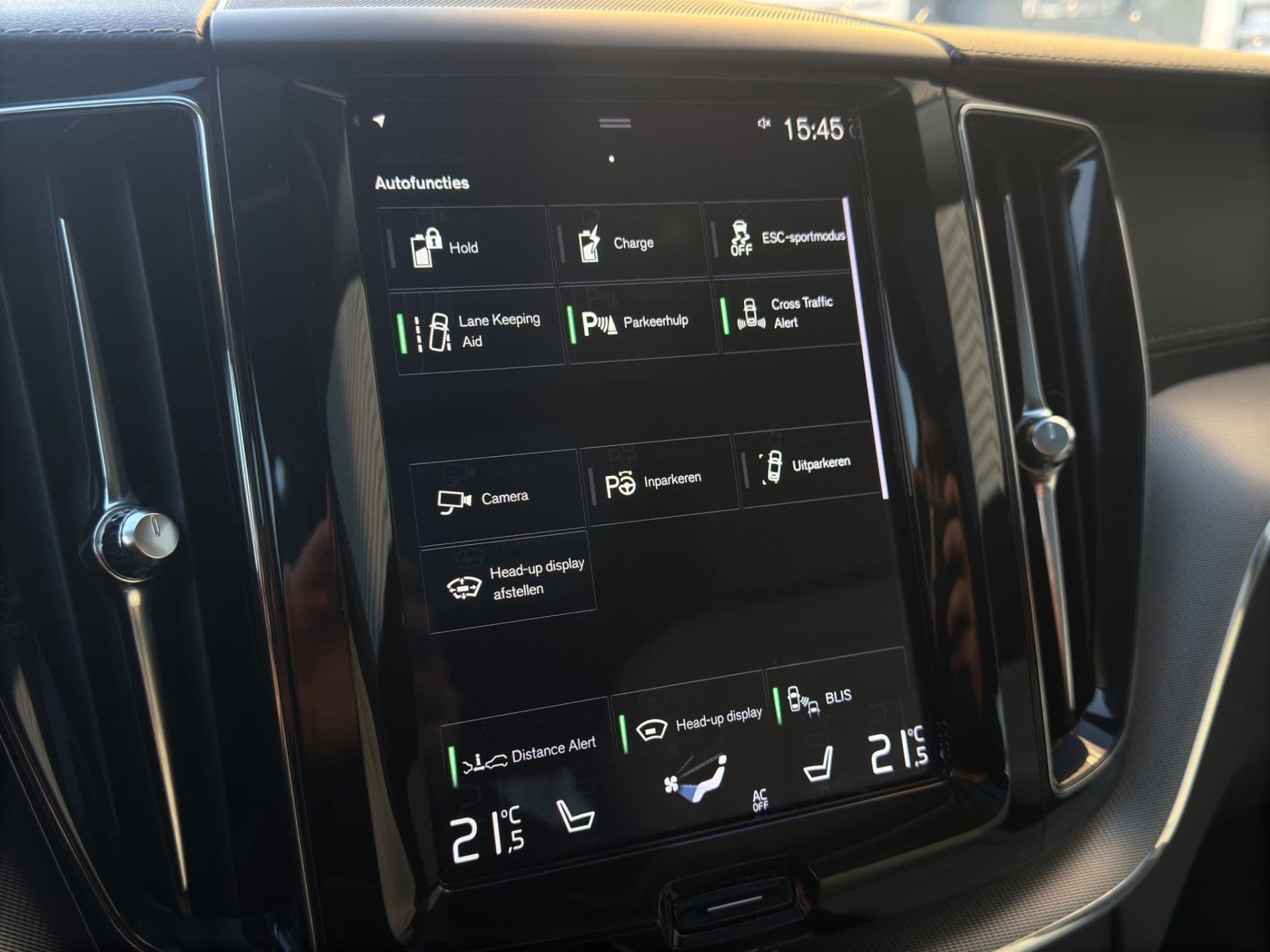 Volvo XC60 2.0 T8 Twin Engine AWD Inscription | Pano | HUD | Memory | Dodeh | thumbnail 17