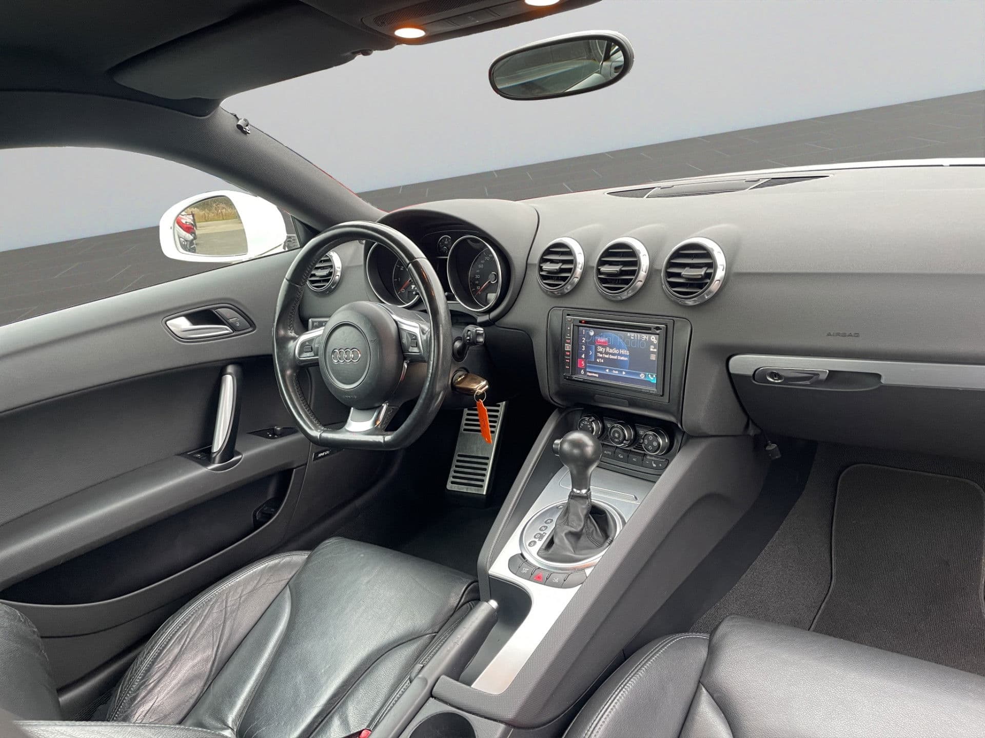 Audi TT 2.0 TFSI Pro Line thumbnail 2