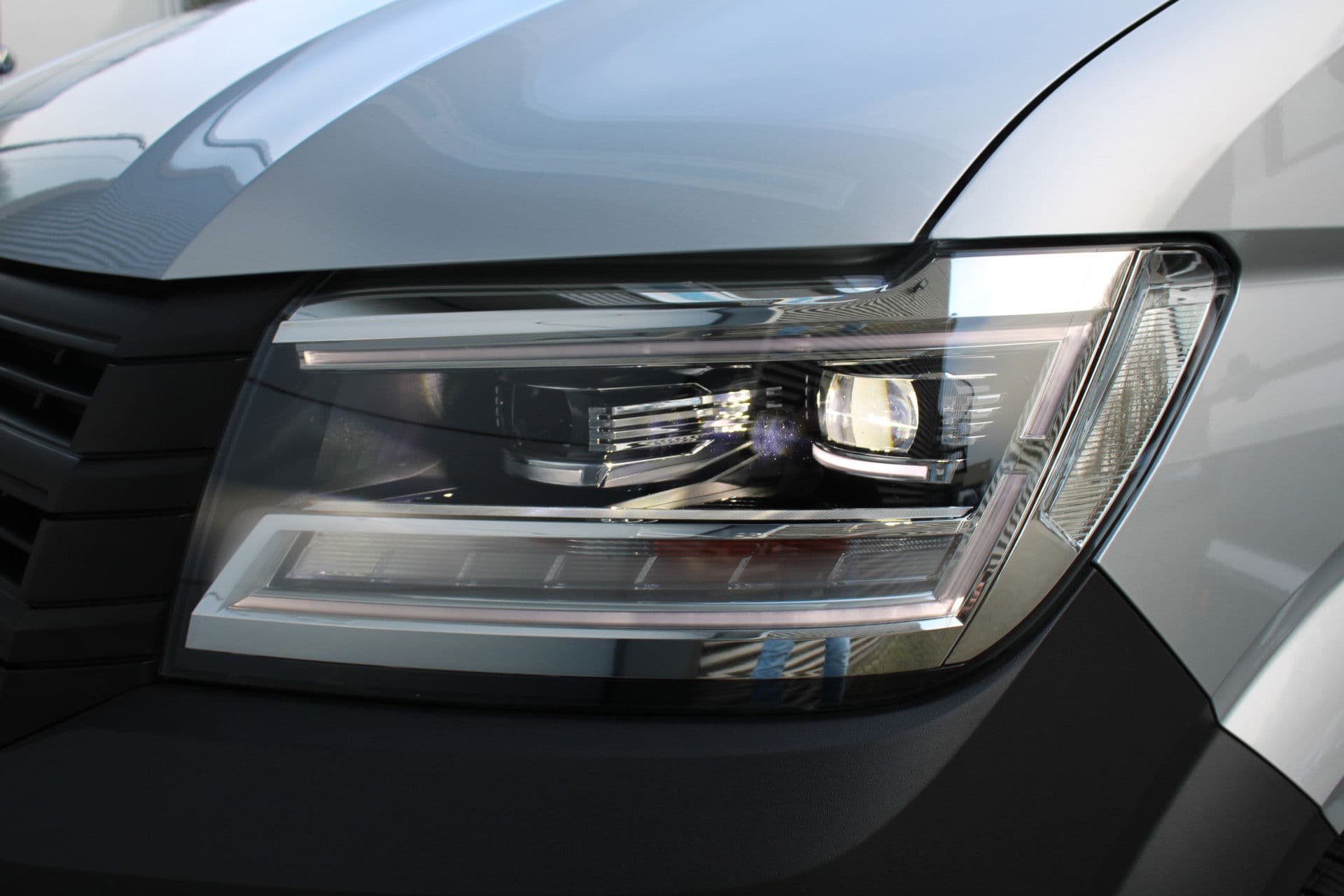 Volkswagen Crafter 35 2.0 TDI L3H2 177pk - Facelift - Navigatie - LED - Geveerde stoel - Virtual cockpit - Camera - Verwarmd stuur - Stoelverwarming - Rijklaar thumbnail 10