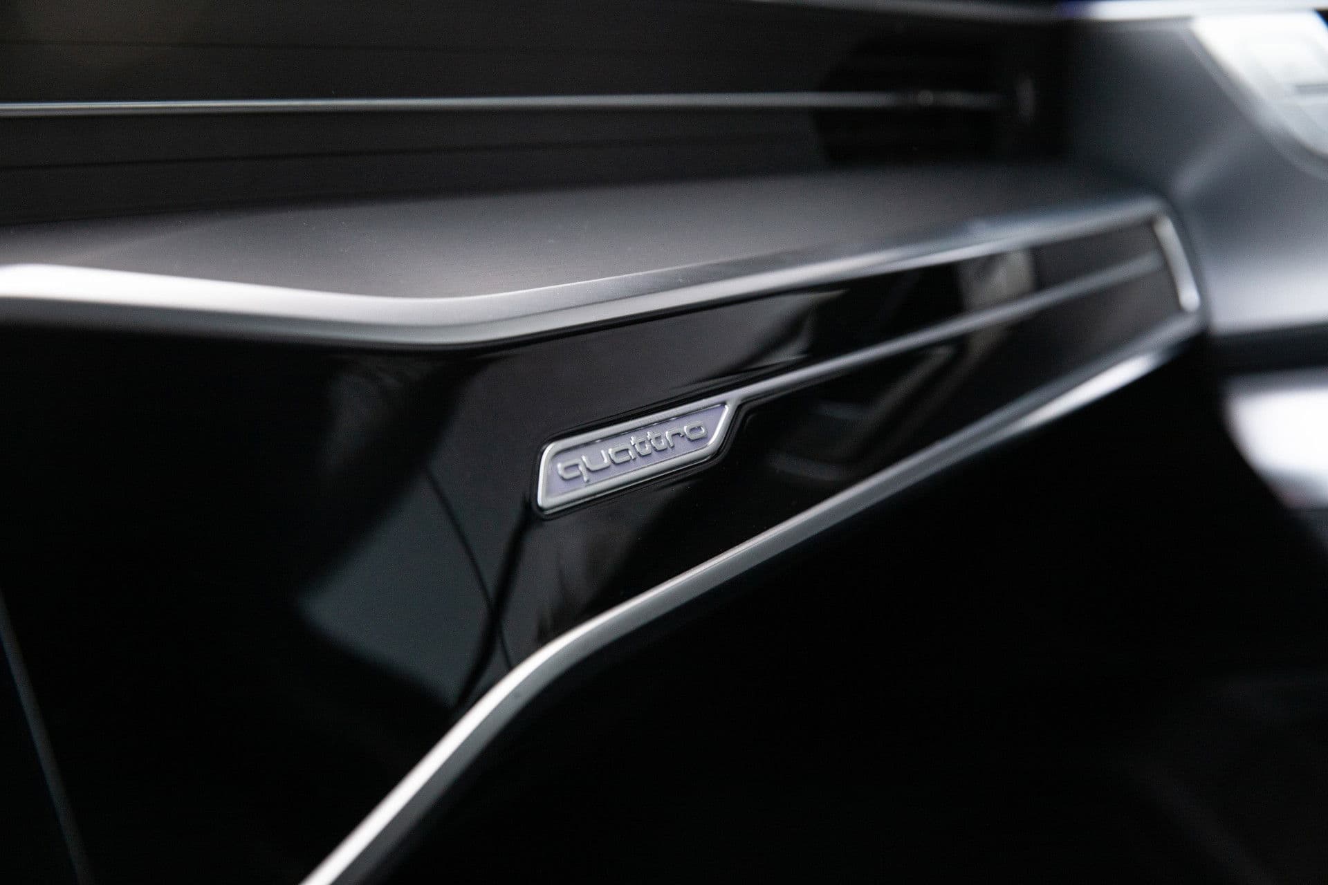 Audi A6 Avant 55 TFSI e quattro Pro Line S Competition , Ultra blauw, Panoramadak, 3D camera, B&O, Trekhaak, thumbnail 32