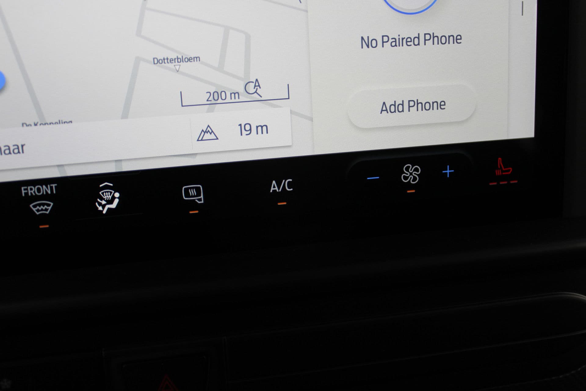 Ford Transit Custom 320 2.5 PHEV L2H1 Trend 232pk - 5 jaar GARANTIE - 2x Schuifdeur - Adaptive Cruise - Blind Spot - Navigatie - Camera - Verwarmd Stuur - Rijklaar thumbnail 24