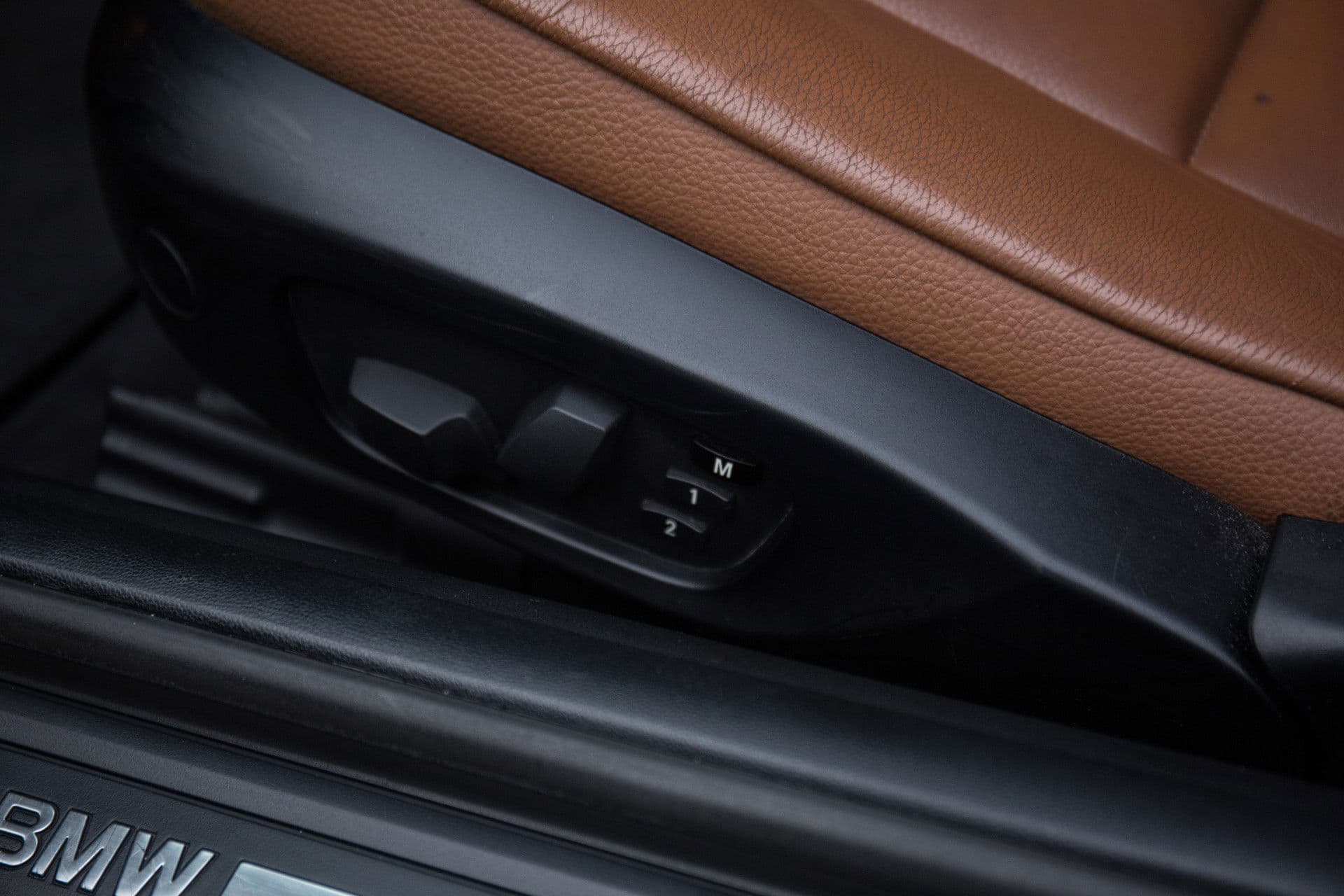 BMW 3 Serie Cabrio 325i High Executive , Automaat, Navigatie, Leer, Stoelverwarming, Memory thumbnail 20