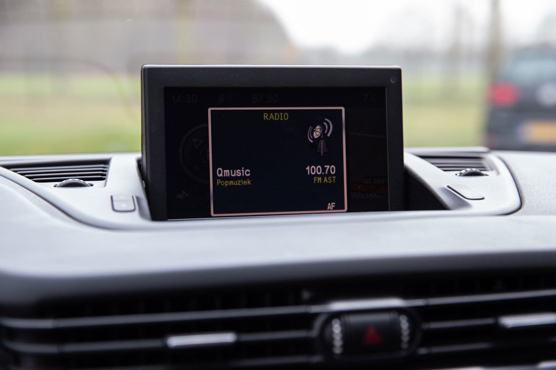 Alfa Romeo Giulietta 1.7 TBi Quadrifoglio Verde , Panoramadak, Cruise control, Goed onderhouden! thumbnail 17