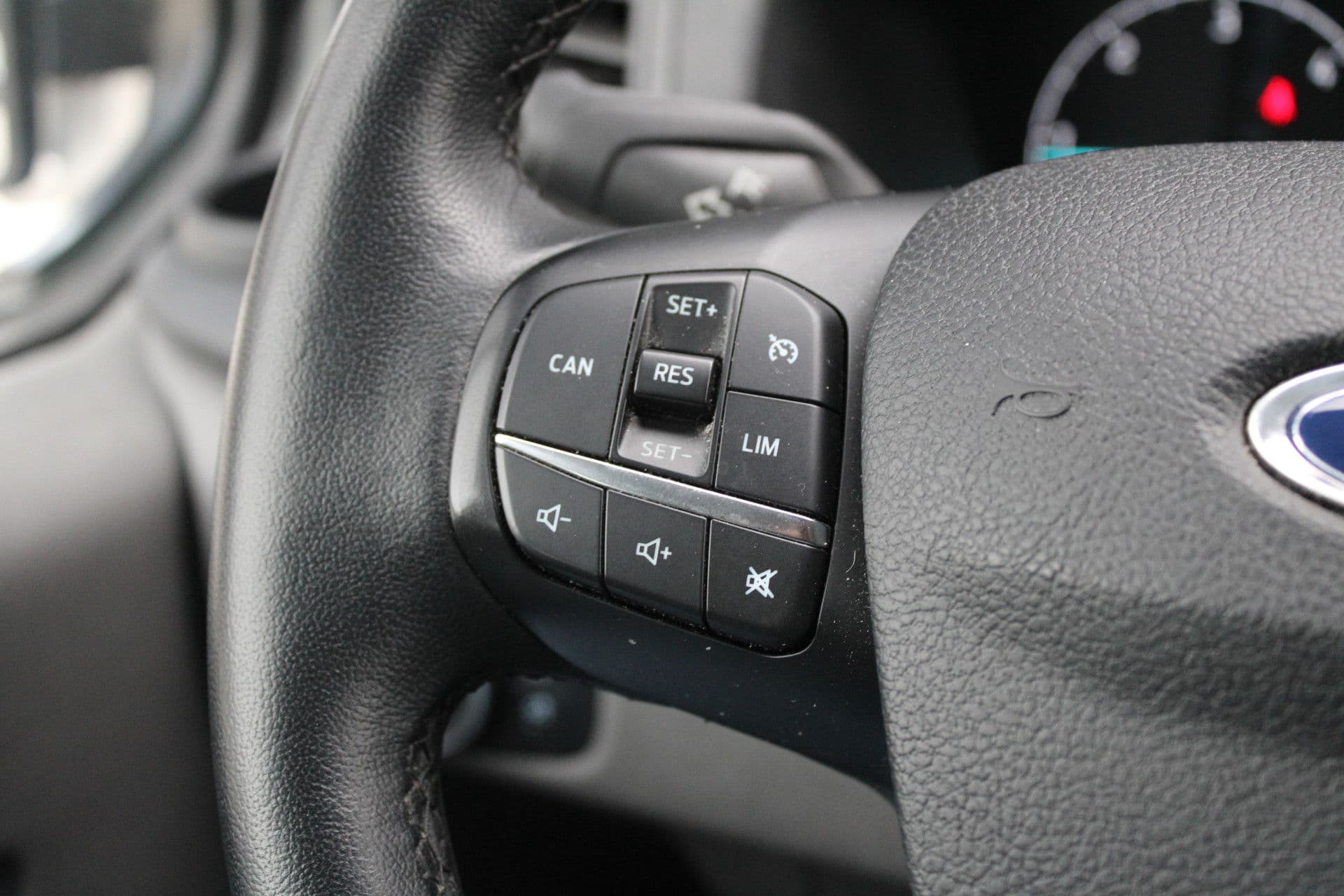 Ford Transit Custom 320 2.0 TDCI L2H1 Trend 130pk - Marge - 9 Zits - Carplay - Stoelverwarming - Camera - Cruise - Sidesteps - Rijklaar thumbnail 19