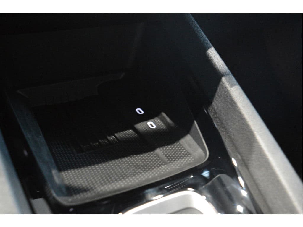 Škoda Octavia Combi 2.0 TDI Sportline navi camera led trekhaak 150 pk !! thumbnail 24