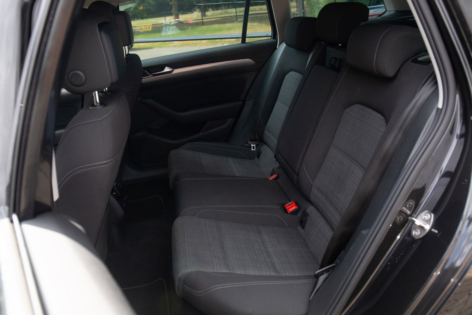 Volkswagen Passat Variant 1.5 TSI Comfort Business , Adaptive cruise, Carplay, Keyless entry, thumbnail 7