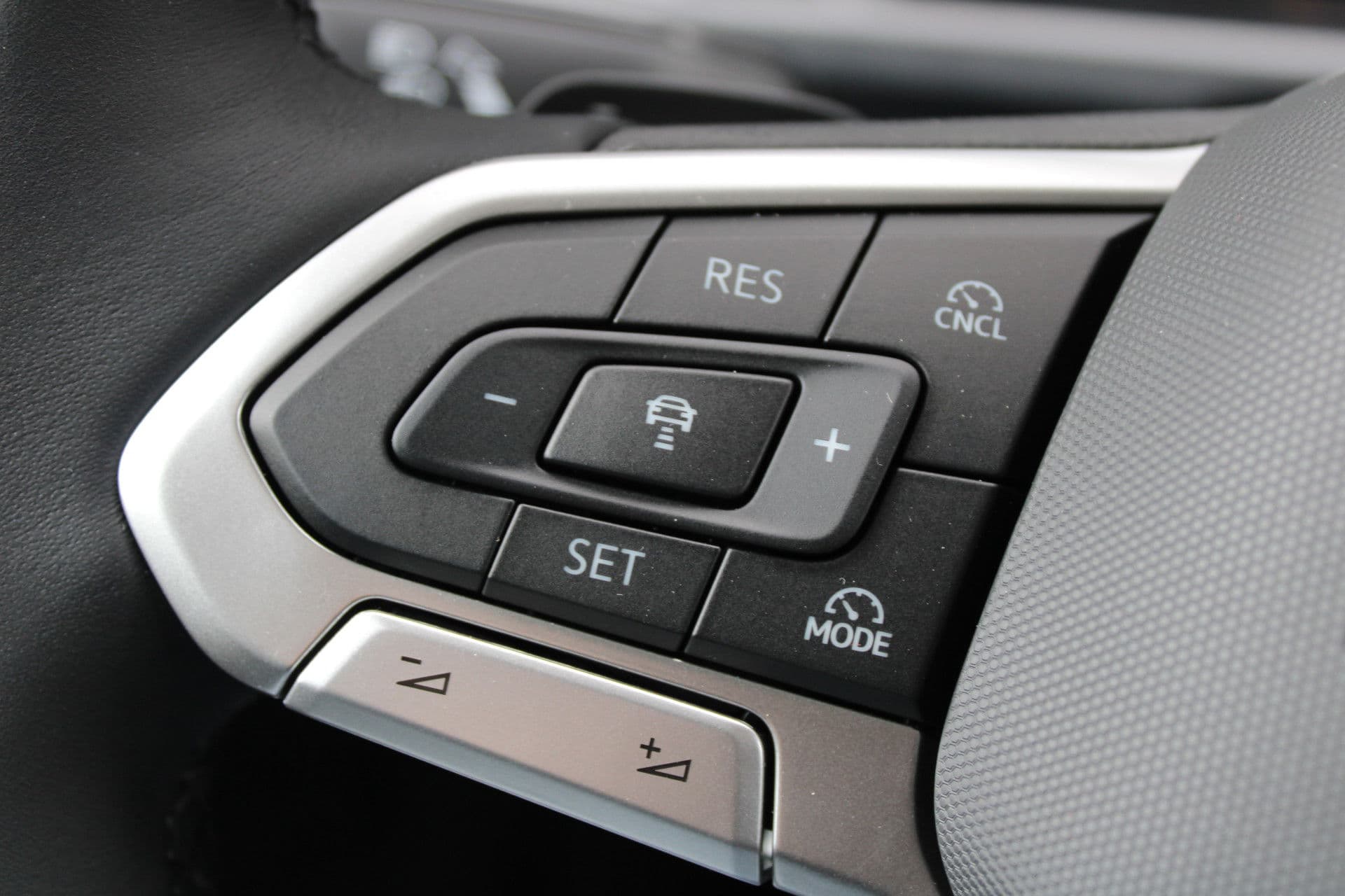 Volkswagen Caddy Cargo 2.0 TDI 122pk DSG7 - Carplay - Adaptive Cruise - Navigatie - Dig. cockpit - LED koplampen - Ergocomfort stoel - Stoelverwarming - Rijklaar thumbnail 9