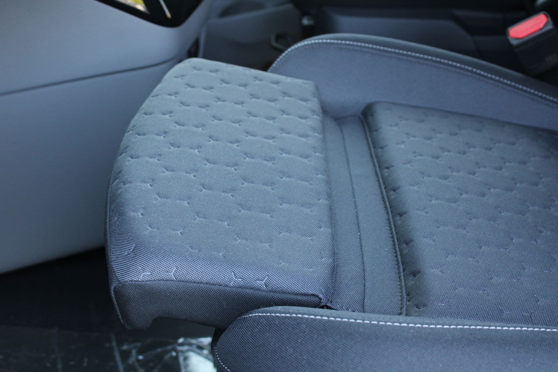 Ford Transit Custom 320 2.0 TDCI L2H1 Limited 170pk - 1+1 Stoelopstelling - 2x Schuifdeur - Adaptive Cruise - Verwarmd stuur - Blind spot - Navigatie - Camera - Draadloos laden - Rijklaar thumbnail 12