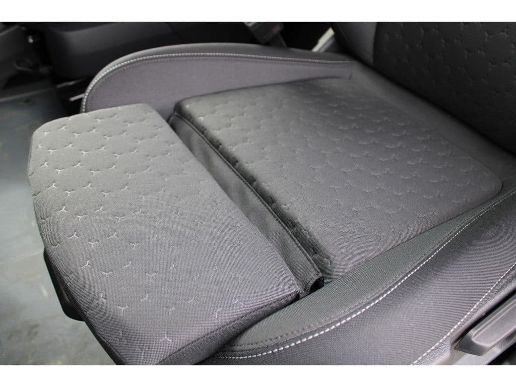 Ford Transit Custom 320 2.0 TDCI L2H1 Limited 170pk - 1+1 Stoelopstelling - 2x Schuifdeur - Adaptive Cruise - Verwarmd stuur - Blind spot - Navigatie - Camera - Draadloos laden - Rijklaar thumbnail 5