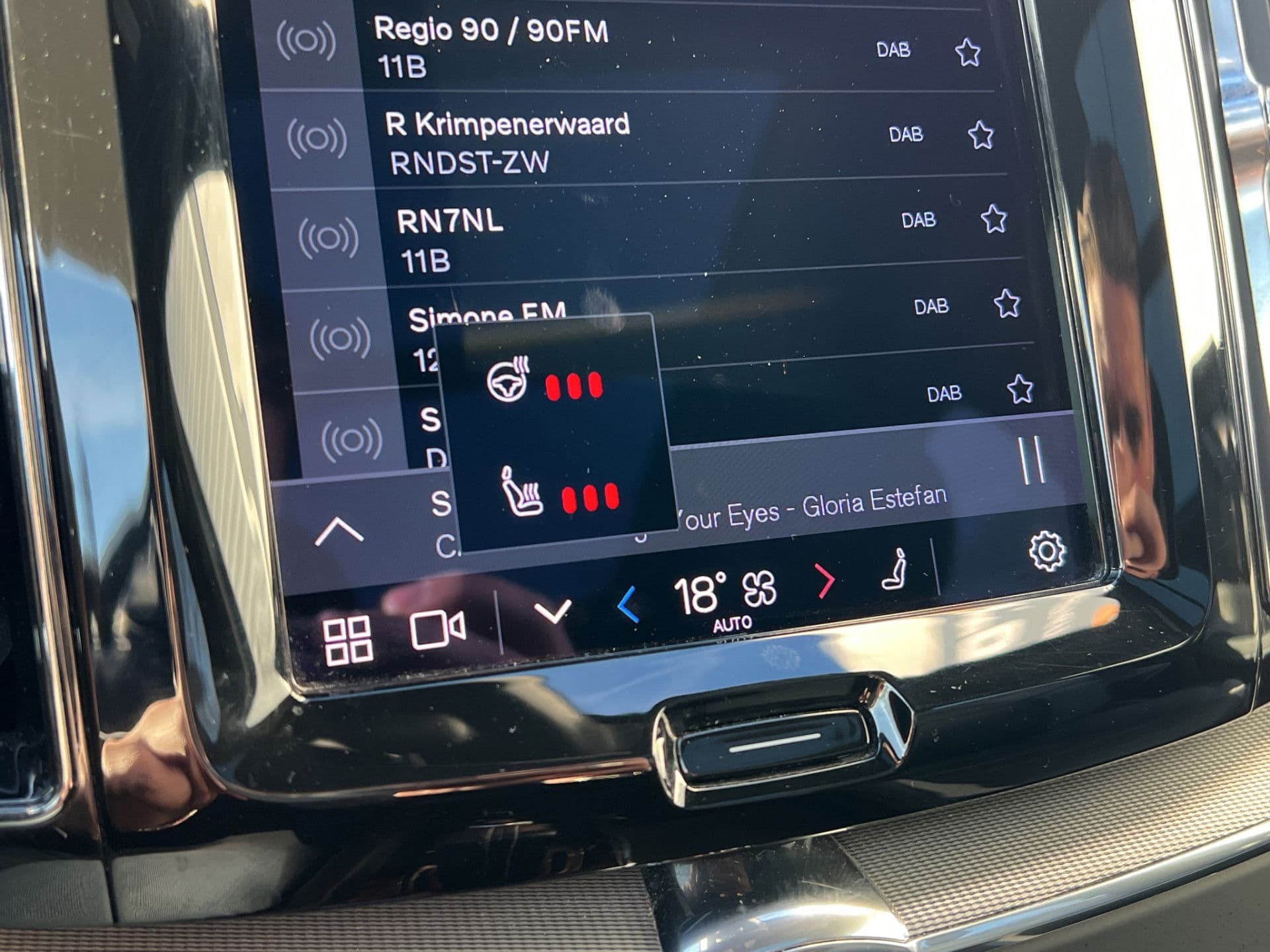 Volvo XC60 2.0 Recharge T8 AWD R-Design | Pano | Trekhaak | H&K | Adaptive | thumbnail 25