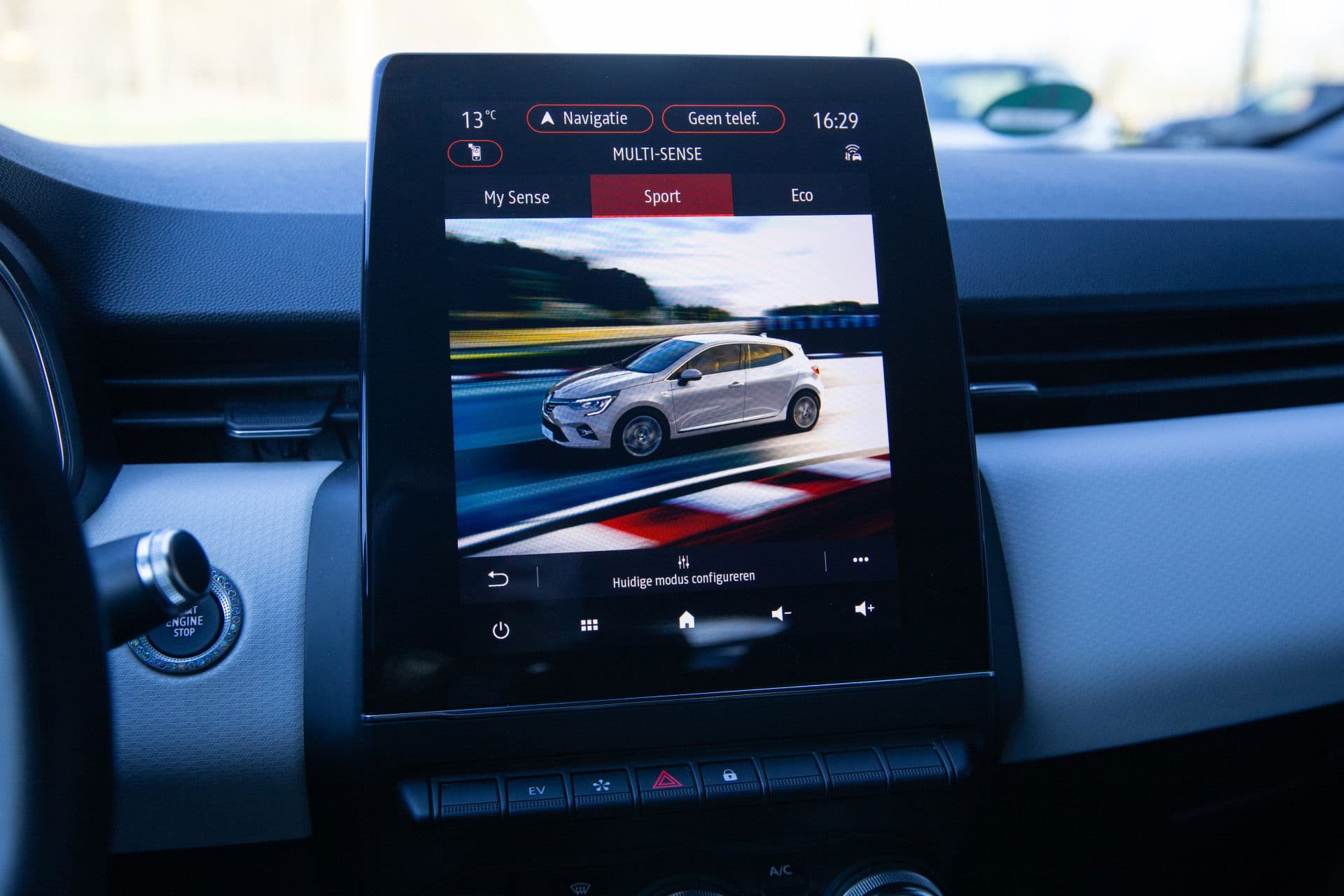 Renault Clio 1.6 E-Tech Hybrid 140 Zen , Carplay, Camera, Keyless entry, thumbnail 20