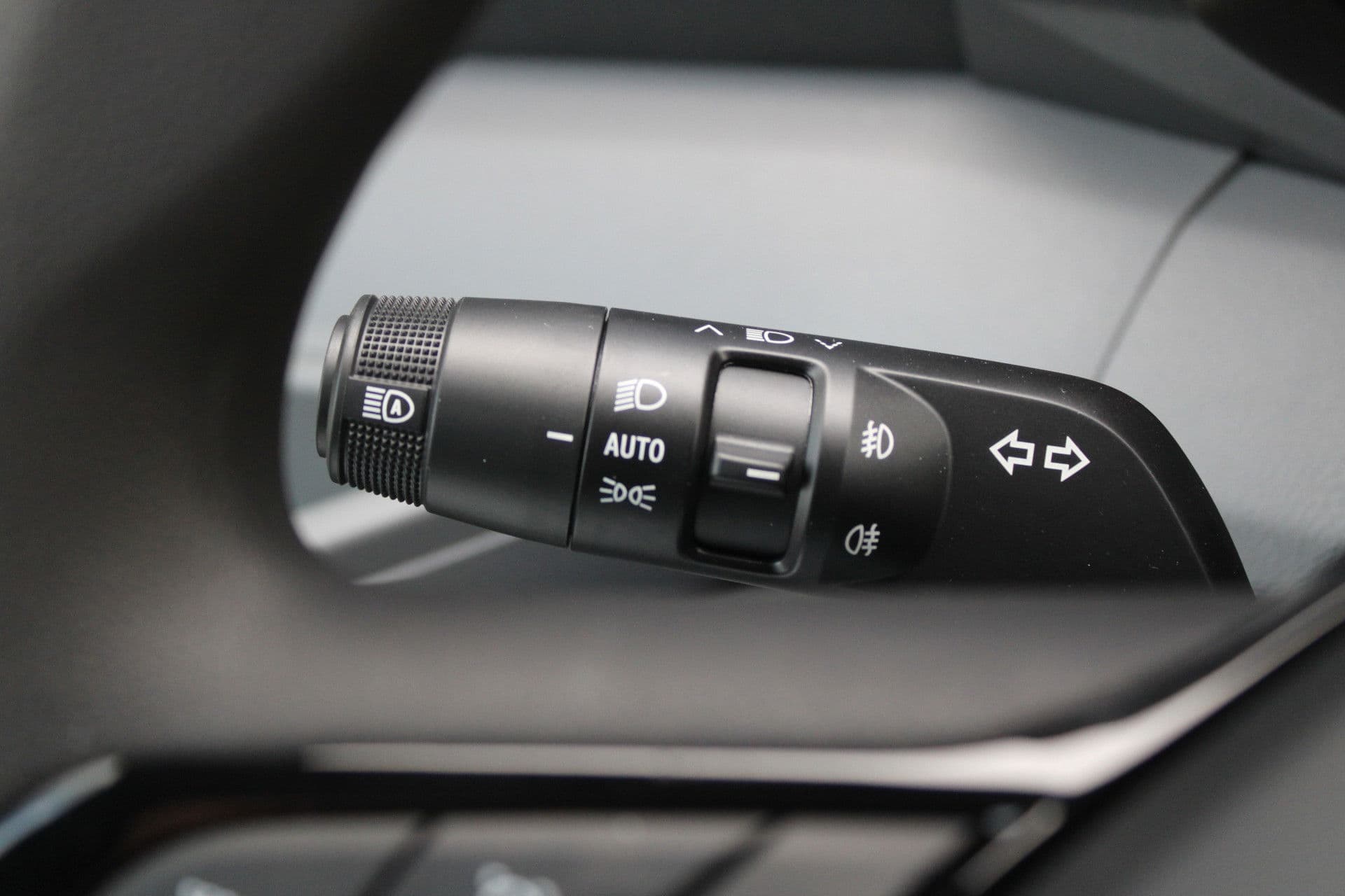 Renault Master T35 2.0 dCi 170pk L2H2 Extra - Navigatie - Camera - 270 gr deuren - Parkeersensoren - Draadloos laden - Rijklaar thumbnail 19