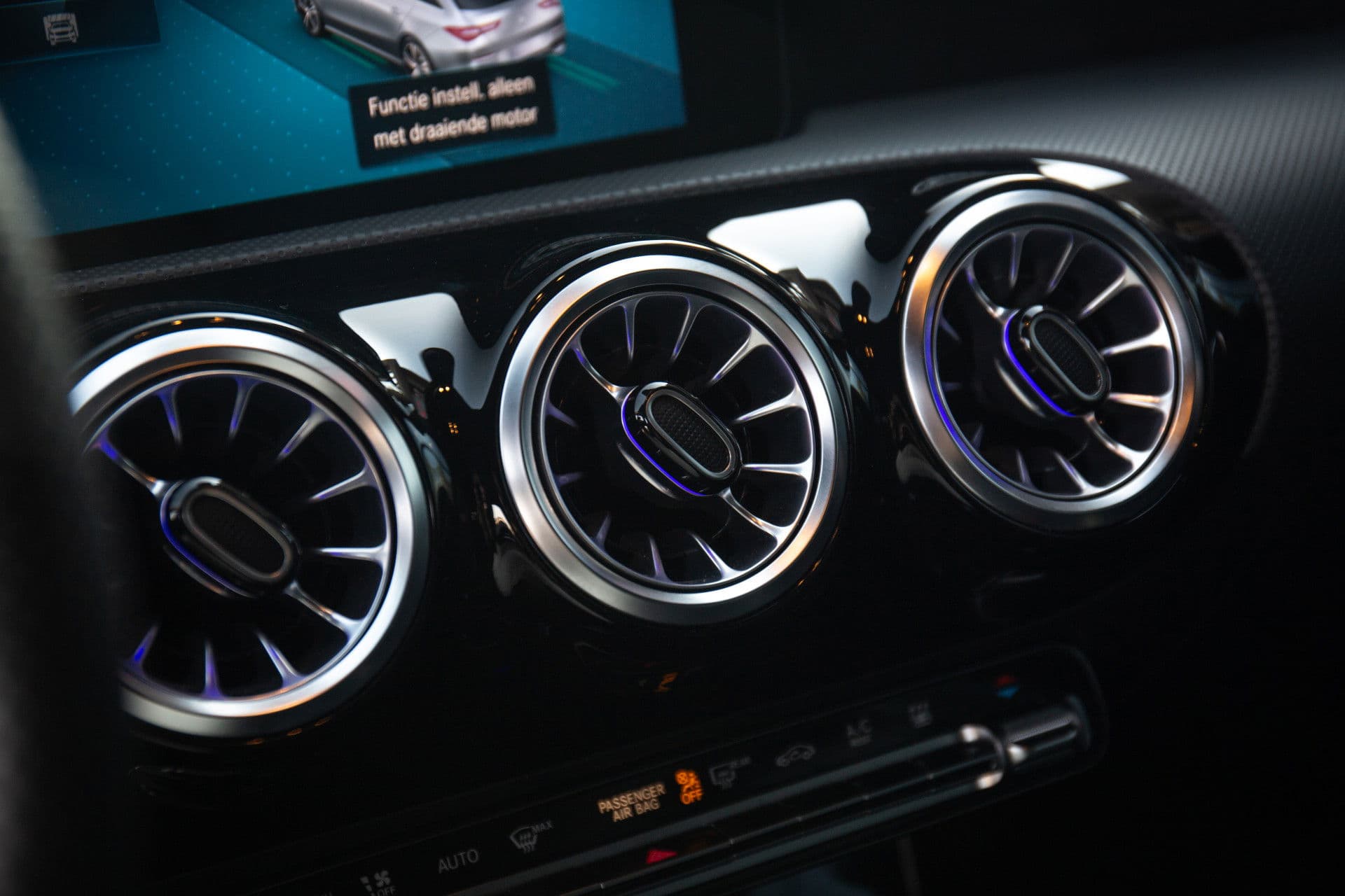 Mercedes-Benz CLA-Klasse Shooting Brake 250 e AMG Line , Panorama dak, Camera, Sfeerverlichting, thumbnail 19