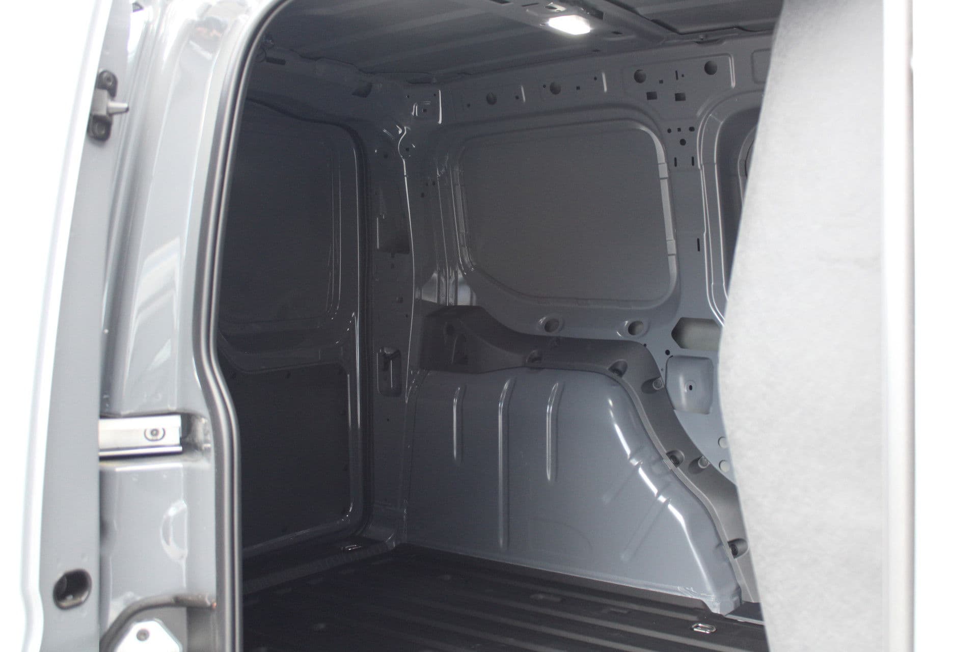 Volkswagen Caddy Cargo 2.0 TDI 122pk DSG7 - Carplay - Adaptive Cruise - Trekhaak - Navigatie - Dig. cockpit - Ergocomfort stoel - Stoelverwarming - Rijklaar thumbnail 5