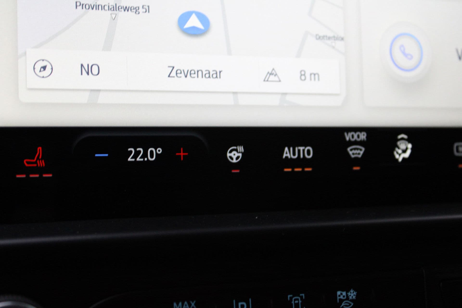 Ford Transit Custom 320 2.5 PHEV L2H1 Trend 232pk - 5 jaar GARANTIE - 2x Schuifdeur - Adaptive Cruise - Blind Spot - Navigatie - Camera - Verwarmd Stuur - Rijklaar thumbnail 32