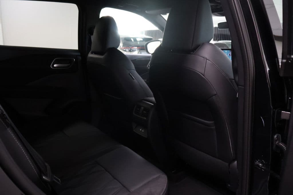 Nissan QASHQAI 1.3 MHEV X Tekna + | Pano | HUD | Leder thumbnail 40