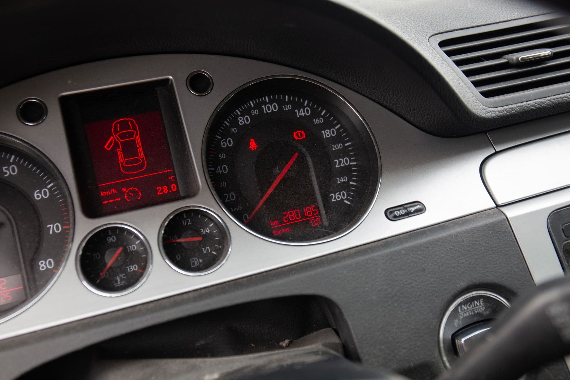 Volkswagen Passat Variant 1.4 TSI Comfortline thumbnail 5